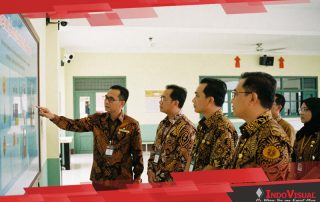 Sebagai Cara Meningkatkan Akreditasi Sekolah Maka Pengadaan Perangkat Audio Visual di Sekolah Menjadi Suatu Keharusan dan Menjadi Bagian Penting dalam Proses Assesment Akreditasi Sekolah