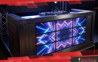 Video Wall DJ Booth yang Dibangun oleh Indovisual dan Diinstalasi pada Dinding Depan Meja DJ